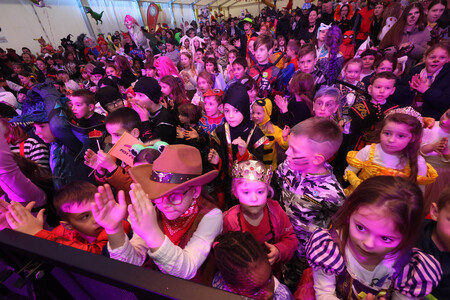 OTROŠKA MAŠKARADA 28 FOTO LJUBO VUKELIČ